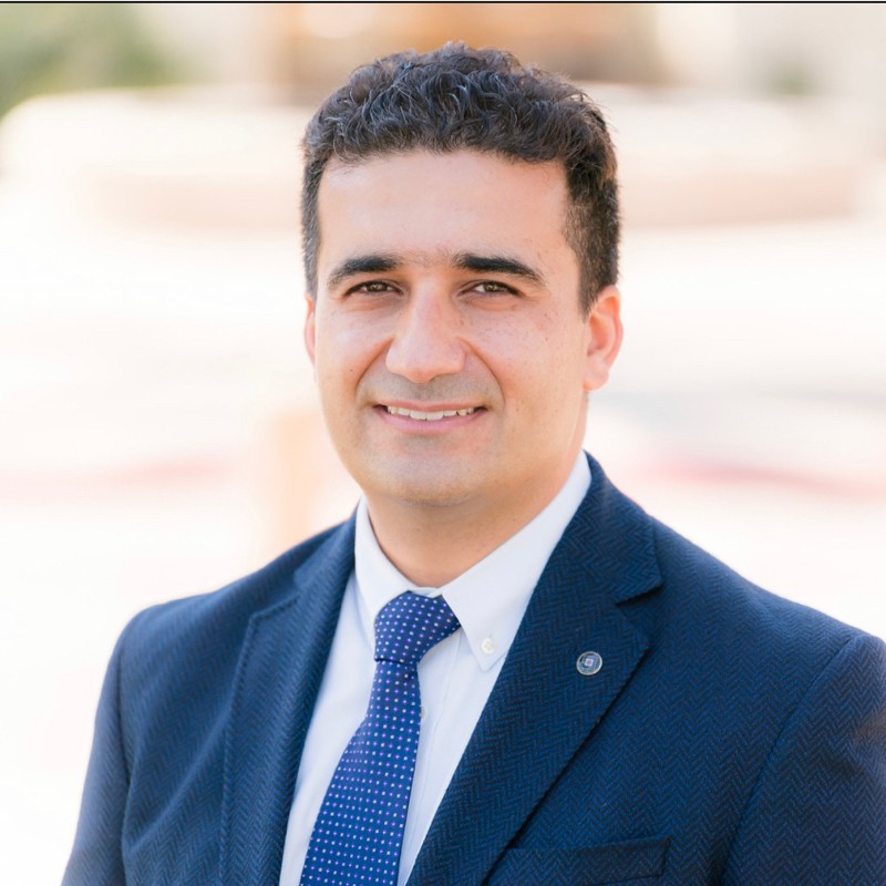 Dr. Farnood Rezaie
